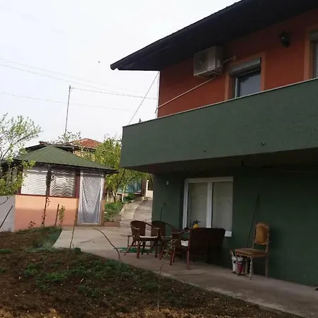 Kuca Sa Bastom Villa Zenica